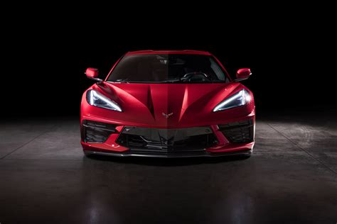 Chevrolet Corvette Stingray 2020 Nejprve S Motorem Uprostřed