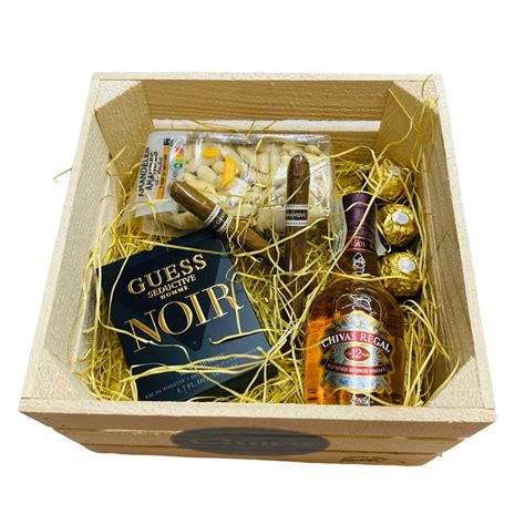 Cutie Cadou Chocobox Pentru Barbati Chivas Regal Parfum Guess Seductive 50 Ml Praline