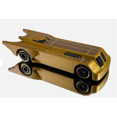 Hot Wheels Batmovel Batman The Animated Series Carrinho Dourado Ouro DC Comics Shopee Brasil