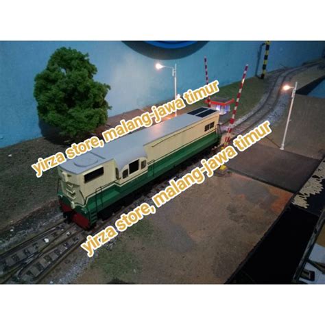 Jual Miniatur Lokomotif Kereta Api Indonesia BB 201 Livery PJKA Dummy