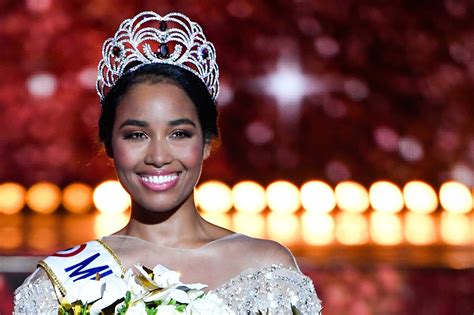 Miss France 2020 : quel est le programme de Clémence Botino