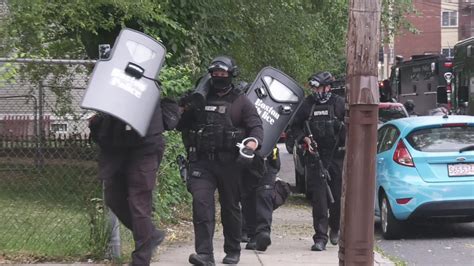 Boston Police Execute Search Warrant June 24 2020 Youtube