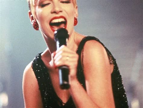 Annie Lennox I Am Legend Und Face Off Tv Tipps F R Freitag Etat