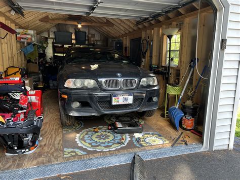 Installing New Control Arms Into My 289,000-Mile Project M3 Was a Pain