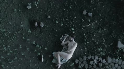 Naked Laís Pinho in Dupla Identidade