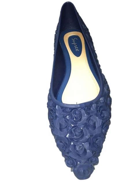 Blue Rubber Shoes For Women at Rs 150/pair in Hapur | ID: 26860046130