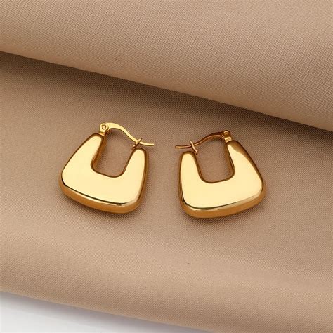 High Quality Women K Gold Plated Stainless Steel Huggie Earrings