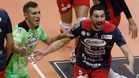 Pallavolo Mercato Falaschi Verso Trento Zimmermann A Cisterna Se