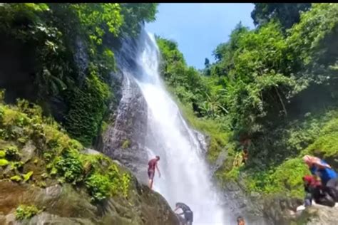 Destinasi Wisata Curug Cigentis Karawang Wisata Alam Yang Paling