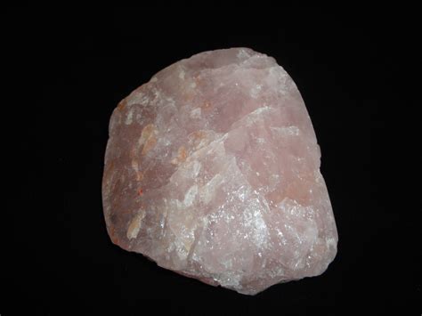 Rose Quartz – Toth's Fossils and Minerals