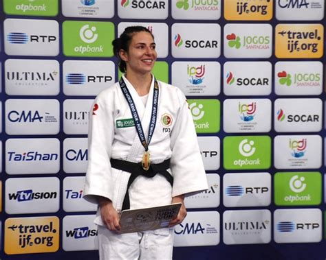 Bárbara Timo conquista Medalha de Ouro no Grand Prix Portugal 2023