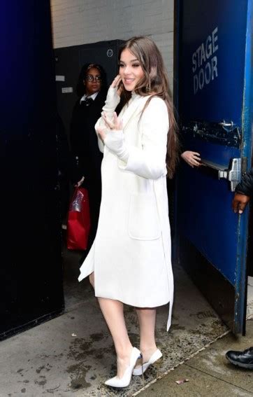 Hailee Steinfeld Naked Porn Pic XPicsly