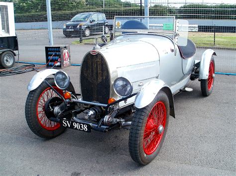 Ferraris and Other Things: 1926 Bugatti Type 40