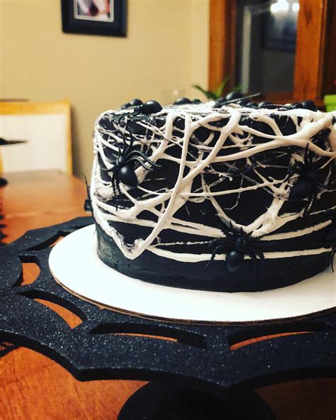 Spiderweb Cake Rbaking