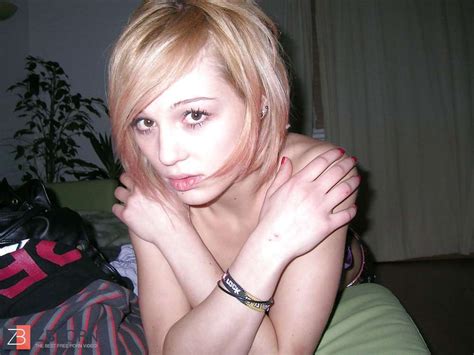 REAL TEENAGER DUO HOME SNAPS 1 COOLBUDY ZB Porn