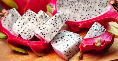 Fruta del dragón o pitahaya la fruta de moda