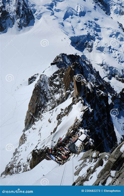 Aiguille Du Midi M Gipfel Und Plattform Stockbild Bild Von