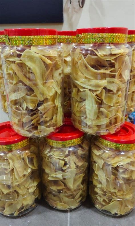 Kerepek Pisang Nipah Homemade Food Drinks Local Eats On Carousell