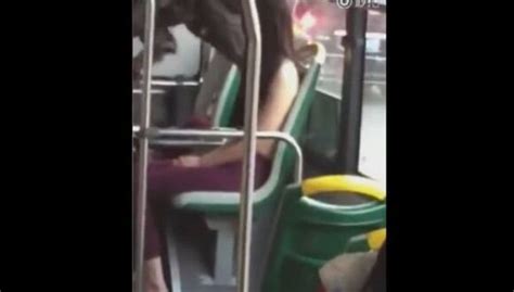 Youtube Joven Se Desnud En Transporte P Blico Y Pasajeros Casi La