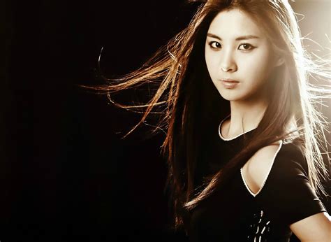 SNSD Seohyun 서현 ソヒョン Wallpaper HD Photos Hot Sexy Beauty