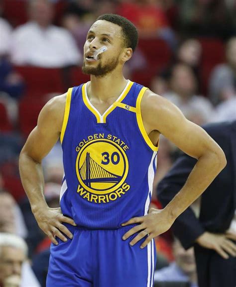 Warriors Stephen Curry Channels Jigsaw At Oracle Arena With His