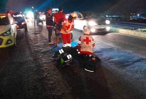 Conductora De Motocicleta Termina En El Hospital Tras Ser Impactada Por