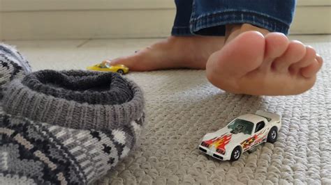 Naked Feet Smashing Matchbox Cars 🏎️ 🏎️ 🏎️ Foot Fetish Asmr 💞 Youtube