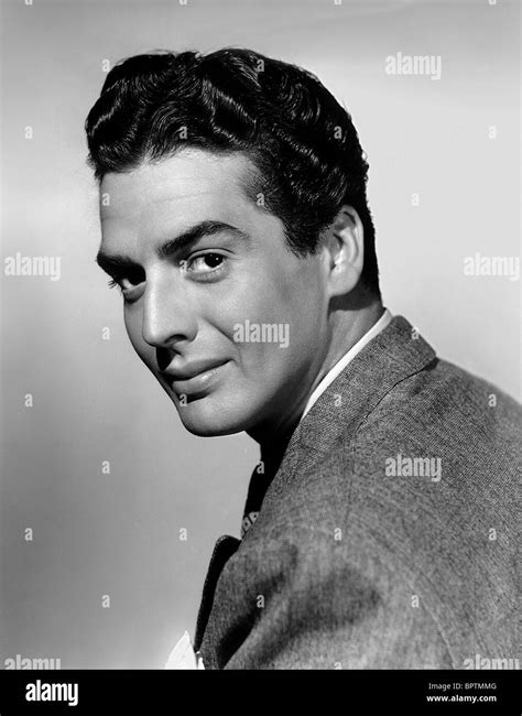 Victor Mature Hi Res Stock Photography And Images Alamy