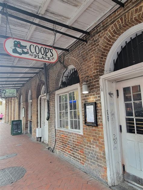 Coop S Place New Orleans La Menu Hours Reviews And Contact