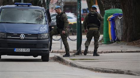 U Sarajevu Uhap En Mu Karac Zbog Izazivanja Op E Opasnosti Prona Li Mu