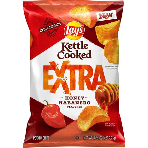 Lay S Kettle Cooked Extra Honey Habanero Flavored Potato Chips 7 75 Oz