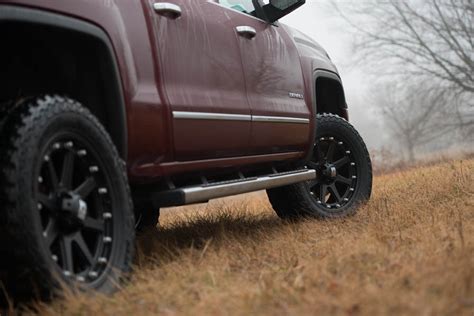 A Guide to GMC Sierra Tires