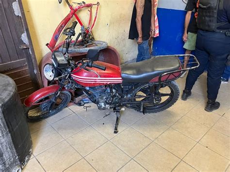 Polic A Municipal Recupera Motocicleta Con Reporte De Robo