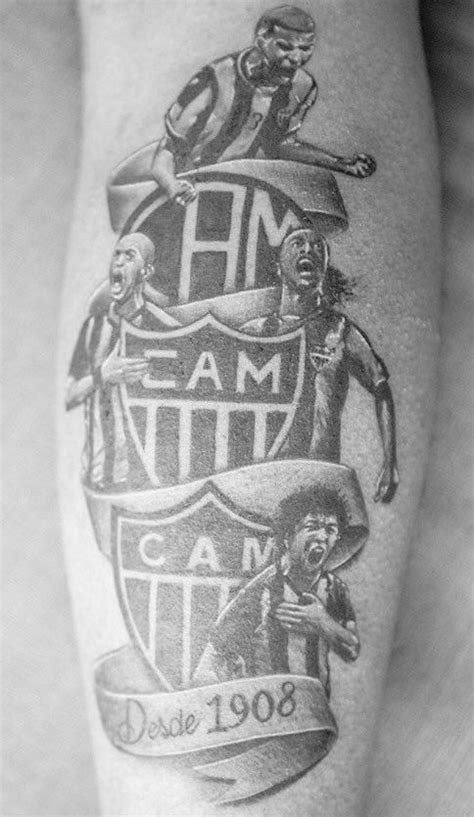 K O N G Fred Kong X Galoucura Tatuagem Do Galo Fotos Do