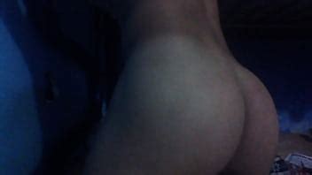 chileno enseña culito XVIDEOS