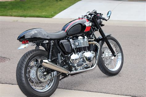 Triumph Bonneville T100 Cafe Racer