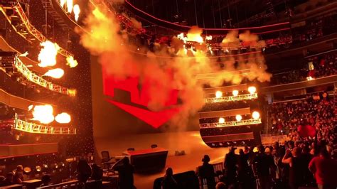 Wwe Raw 2020 Pyro Live Youtube