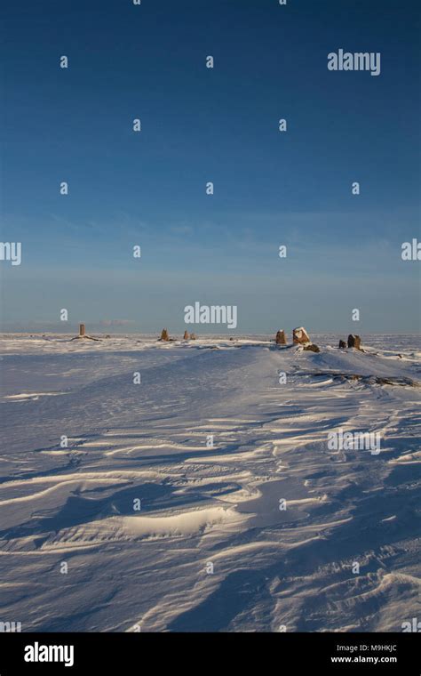 Tundra Scenery Hi Res Stock Photography And Images Alamy