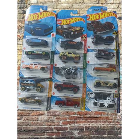 Hot Wheels Basic Car Assorted Shopee Philippines