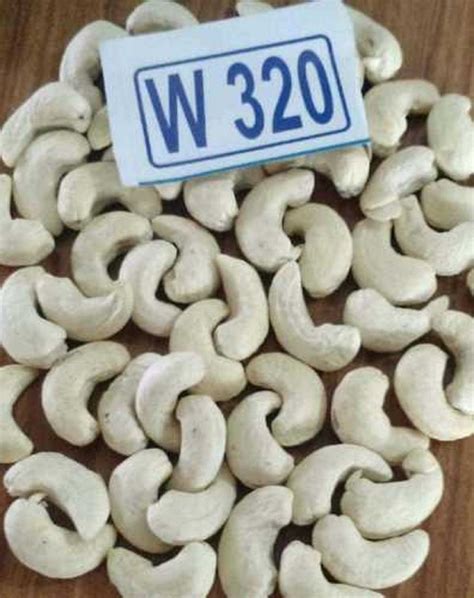 Raw White W Cashew Nut At Rs Kg In Saundatti Yellamma Id