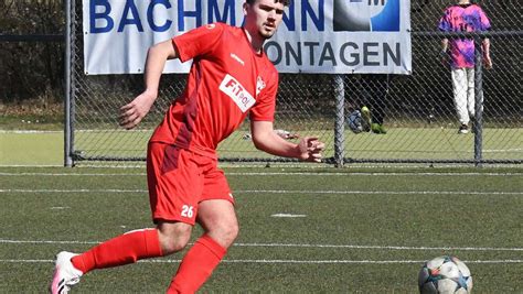 Fu Ball Landesliga Tsv Weilimdorf Kajinic Rettet Einen Punkt