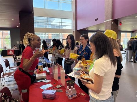 Collierville Schools added a new... - Collierville Schools