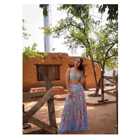 Raasi Kanna Hot Stills Latest Film Updates Celebrity News Photoshoots OTT Updates