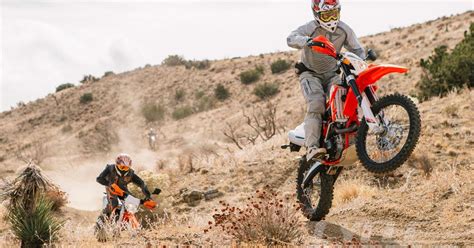 Beta vs. Husqvarna vs. KTM Dual-Sport 500cc Motorcycles COMPARISON TEST ...