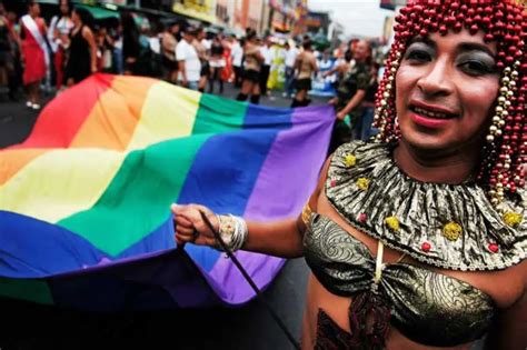 Fotos Fotos 28 De Junio Día Internacional Del Orgullo Gay Imágenes