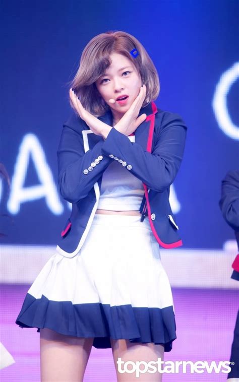 [hd포토] 트와이스 Twice 정연 ‘너랑 나랑은 지금 안되지’ 트와이스 Twice 시그널 Signal 정연 톱스타뉴스 Topstarnews Scoopnest