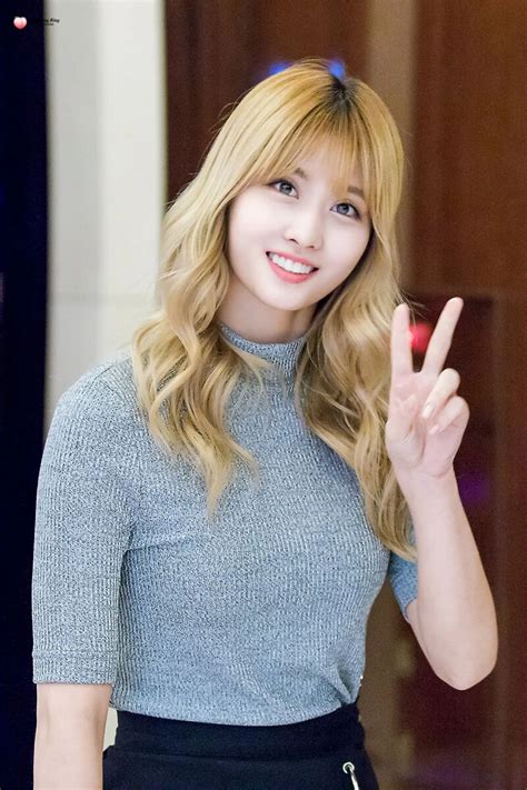 August 30 2016 Twice Momo Kpopping