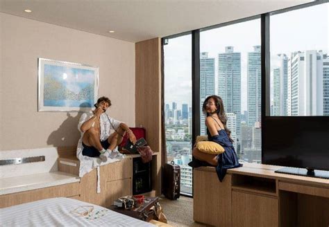 SKYVIEW Hotel Bangkok | Luxurious Escape To the World of Vibrancy