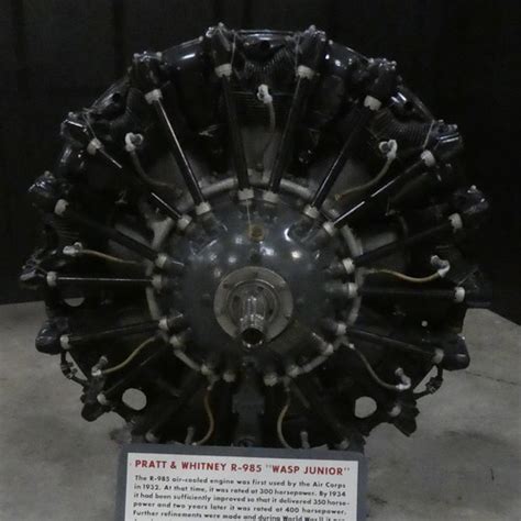 Air Force Museum: Some World War II aircraft engines (photo diary)