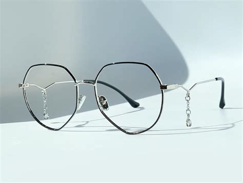 Jasmine - Round Black Glasses for Women